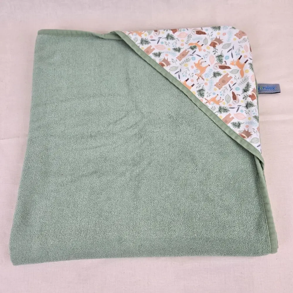 Norwex Kids Hooded Bath Towel Sage Green Woodland Print Microfiber (B)